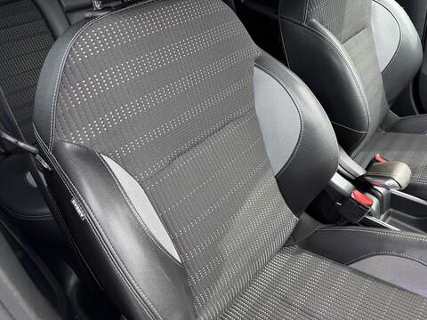 Peugeot 2008 1.6 e-HDi Allure EGC Euro 5 (s/s) 5dr - U165