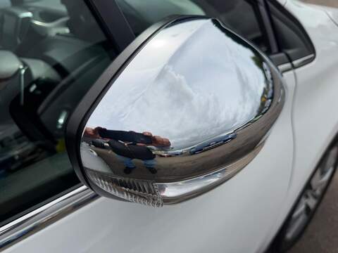 Peugeot 2008 1.6 e-HDi Allure EGC Euro 5 (s/s) 5dr - U165