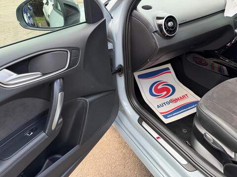 Audi A1 1.4 TFSI Black Edition Sportback Euro 6 (s/s) 5dr (Nav) - U169