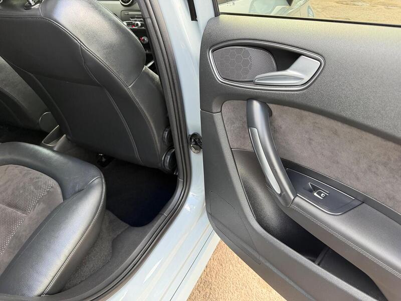 Audi A1 1.4 TFSI Black Edition Sportback Euro 6 (s/s) 5dr (Nav) - U169