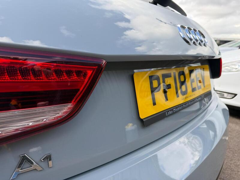 Audi A1 1.4 TFSI Black Edition Sportback Euro 6 (s/s) 5dr (Nav) - U169