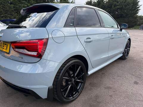 Audi A1 1.4 TFSI Black Edition Sportback Euro 6 (s/s) 5dr (Nav) - U169