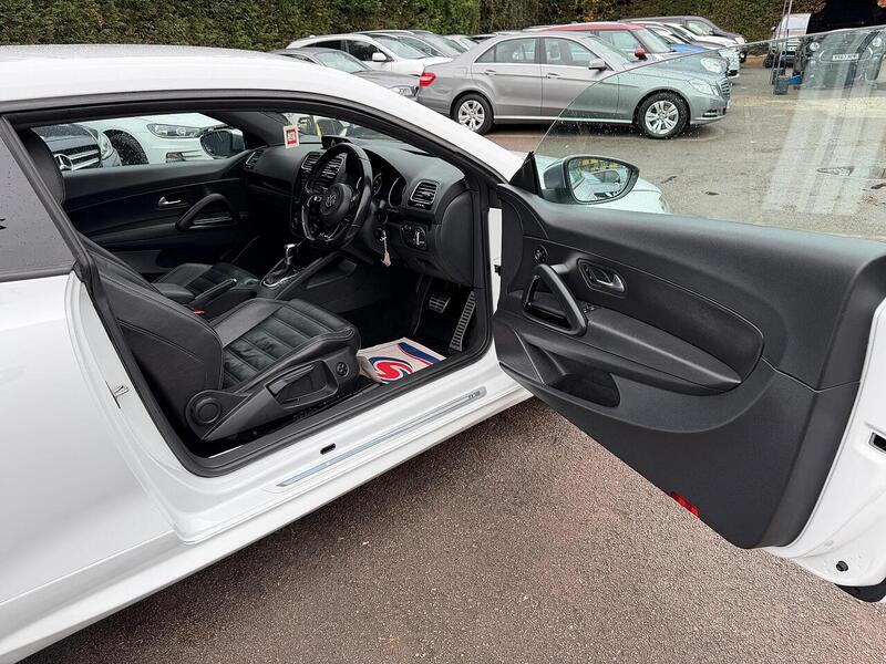 Volkswagen Scirocco Scirocco 2.0 TSI R DSG Euro 6 (s/s) 3dr - U17