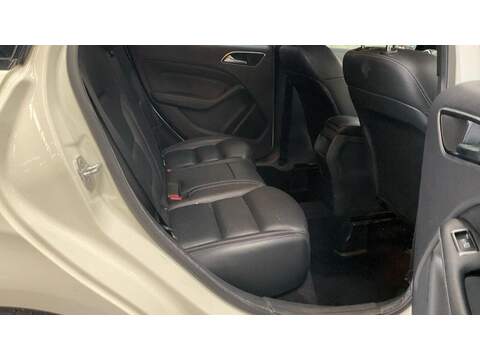 Mercedes-Benz B Class 1.8 B200 CDI Sport 7G-DCT Euro 5 (s/s) 5dr - U170