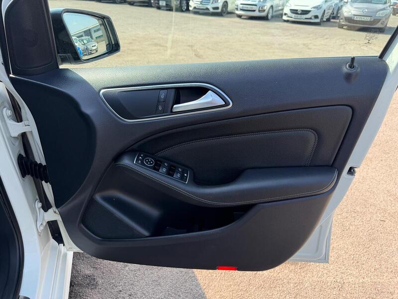 Mercedes-Benz B Class 1.8 B200 CDI Sport 7G-DCT Euro 5 (s/s) 5dr - U170