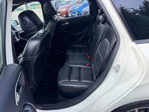 Mercedes-Benz B Class 1.8 B200 CDI Sport 7G-DCT Euro 5 (s/s) 5dr - U170