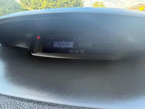 Renault Megane 1.6 16V Dynamique Euro 5 5dr - U172