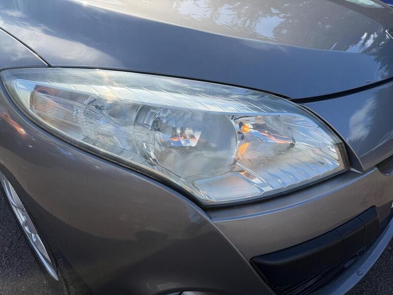Renault Megane 1.6 16V Dynamique Euro 5 5dr - U172
