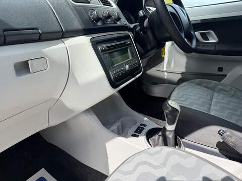 Skoda Roomster 1.6 2 5dr - U173