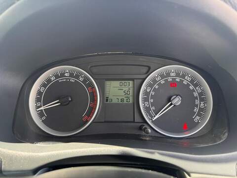 Skoda Roomster 1.6 2 5dr - U173