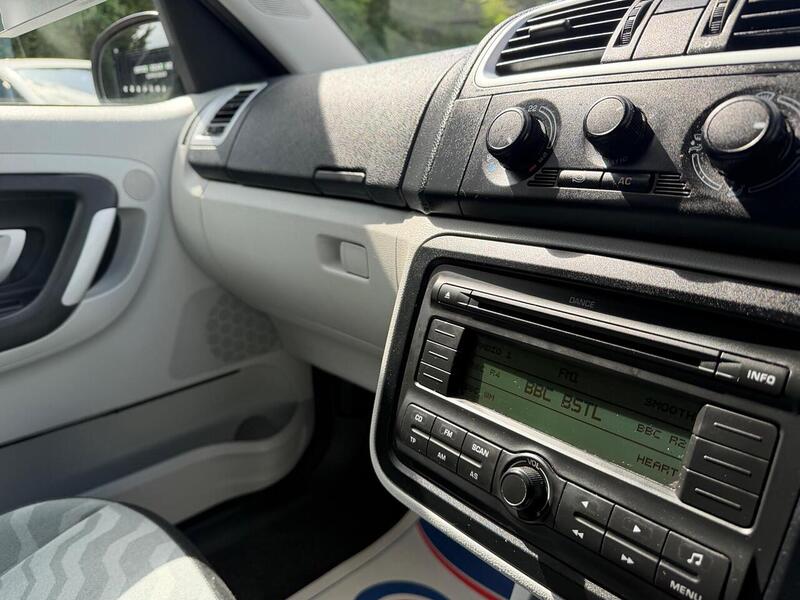 Skoda Roomster 1.6 2 5dr - U173
