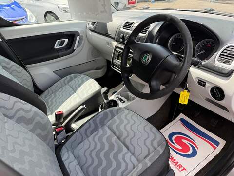 Skoda Roomster 1.6 2 5dr - U173
