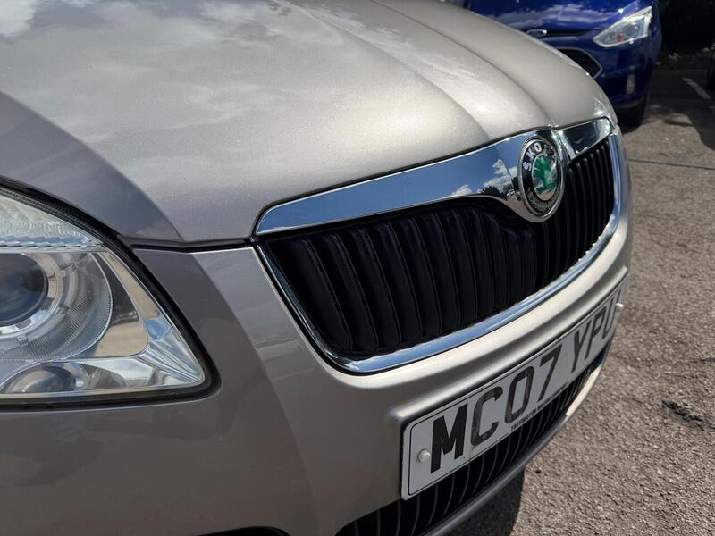 Skoda Roomster 1.6 2 5dr - U173