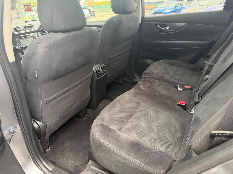 Nissan X-Trail 1.6 dCi n-tec Euro 6 (s/s) 5dr - U176