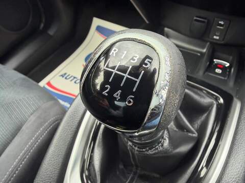 Nissan X-Trail 1.6 dCi n-tec Euro 6 (s/s) 5dr - U176