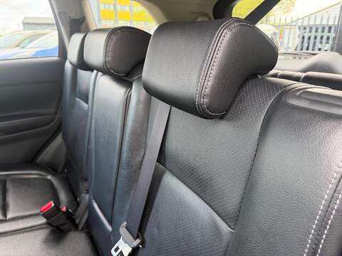 Mitsubishi Outlander 2.2 DI-D GX4 Auto 4WD Euro 5 (s/s) 5dr - U186