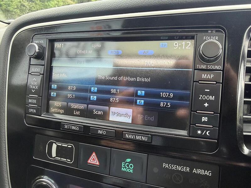 Mitsubishi Outlander 2.2 DI-D GX4 Auto 4WD Euro 5 (s/s) 5dr - U186