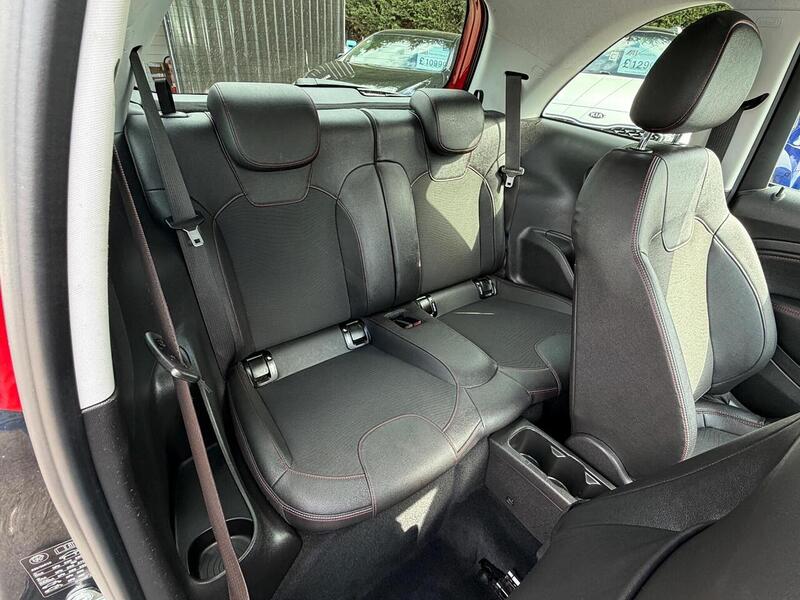 Vauxhall ADAM 1.4i Turbo S Hatchback 3dr Petrol Manual Euro 6 (s/s) (150 ps) - U187