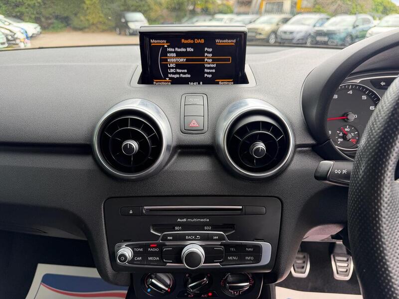 Audi A1 1.4 TFSI CoD S line Sportback Euro 6 (s/s) 5dr - U194