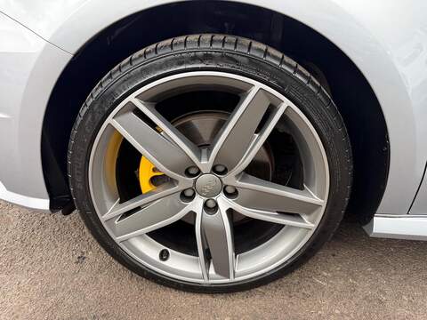 Audi A1 1.4 TFSI CoD S line Sportback Euro 6 (s/s) 5dr - U194