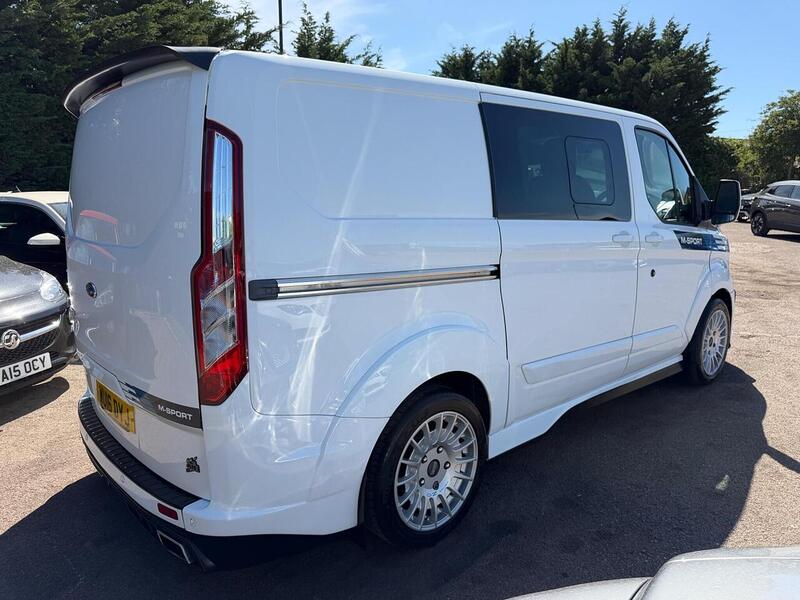 Ford Transit Custom 2.2 TDCi 290 Limited Combi Van 6dr Diesel Manual L1 H1 (191 g/km, 153 bhp) - U197
