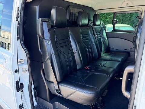 Ford Transit Custom 2.2 TDCi 290 Limited Combi Van 6dr Diesel Manual L1 H1 (191 g/km, 153 bhp) - U197