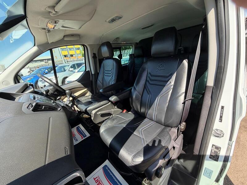 Ford Transit Custom 2.2 TDCi 290 Limited Combi Van 6dr Diesel Manual L1 H1 (191 g/km, 153 bhp) - U197