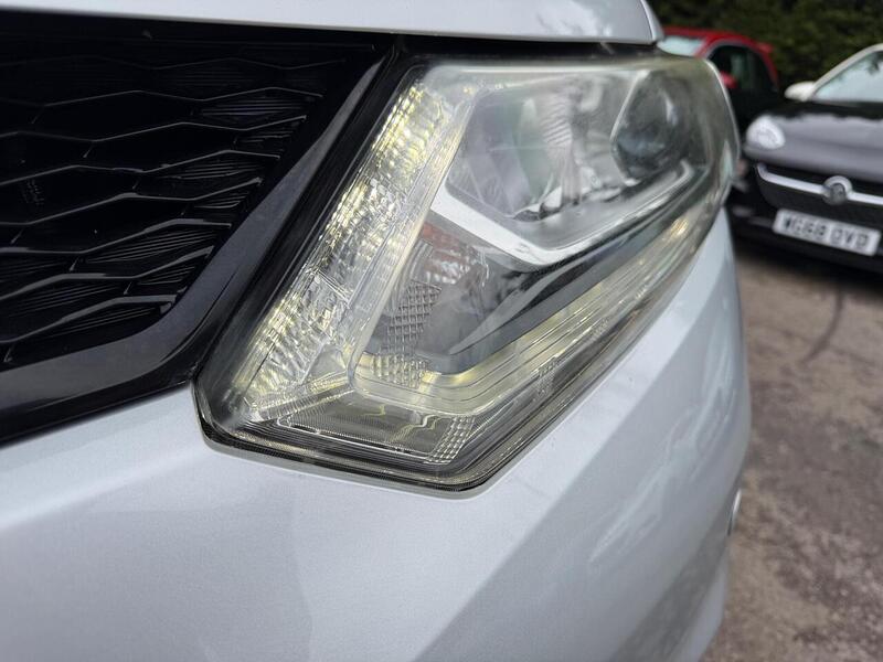 Nissan X-Trail 1.6 dCi Tekna XTRON Euro 5 (s/s) 5dr - U205