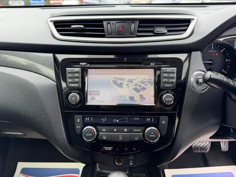 Nissan X-Trail 1.6 dCi Tekna XTRON Euro 5 (s/s) 5dr - U205