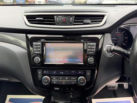 Nissan X-Trail 1.6 dCi Tekna XTRON Euro 5 (s/s) 5dr - U205