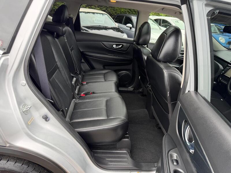 Nissan X-Trail 1.6 dCi Tekna XTRON Euro 5 (s/s) 5dr - U205