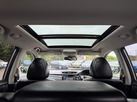 Nissan X-Trail 1.6 dCi Tekna XTRON Euro 5 (s/s) 5dr - U205