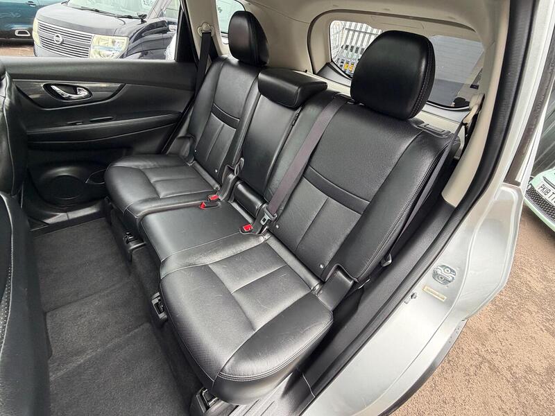 Nissan X-Trail 1.6 dCi Tekna XTRON Euro 5 (s/s) 5dr - U205