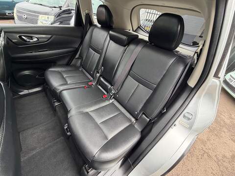 Nissan X-Trail 1.6 dCi Tekna XTRON Euro 5 (s/s) 5dr - U205