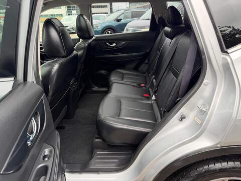 Nissan X-Trail 1.6 dCi Tekna XTRON Euro 5 (s/s) 5dr - U205