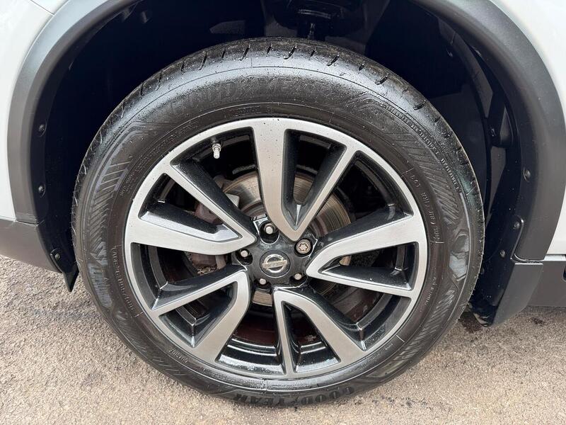 Nissan X-Trail 1.6 dCi Tekna XTRON Euro 5 (s/s) 5dr - U205