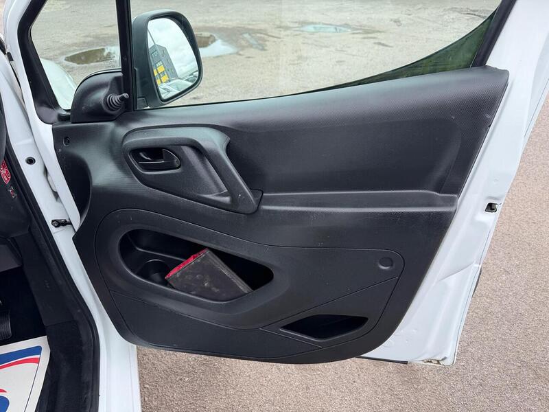 Citroen Berlingo 1.6 HDi 625 X L1 4dr - U206