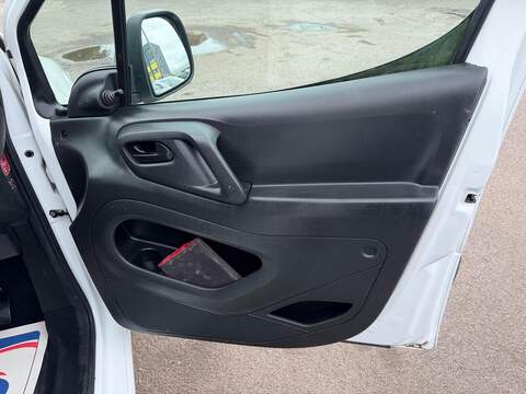 Citroen Berlingo 1.6 HDi 625 X L1 4dr - U206