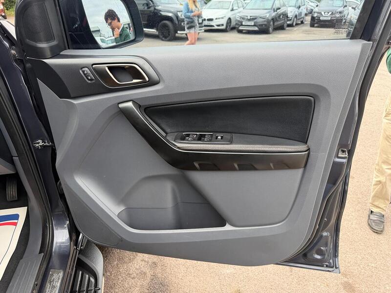 Ford Ranger 3.2 TDCi Wildtrak Auto 4WD Euro 5 4dr - U211