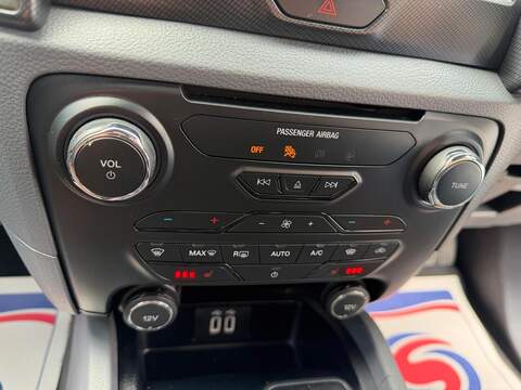 Ford Ranger 3.2 TDCi Wildtrak Auto 4WD Euro 5 4dr - U211