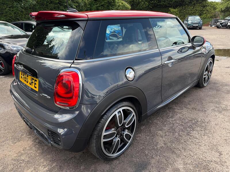 MINI Hatch 2.0 John Cooper Works Euro 6 (s/s) 3dr - U212