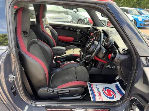MINI Hatch 2.0 John Cooper Works Euro 6 (s/s) 3dr - U212