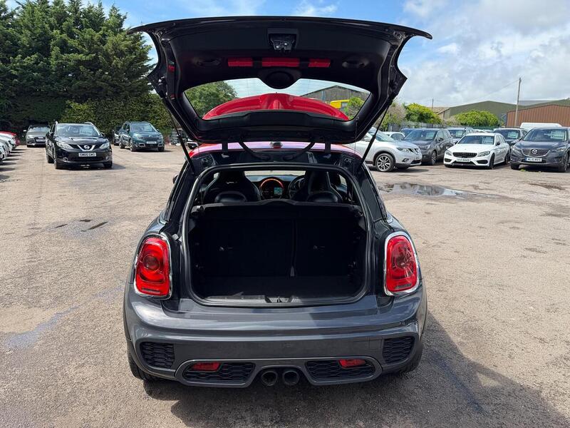 MINI Hatch 2.0 John Cooper Works Euro 6 (s/s) 3dr - U212