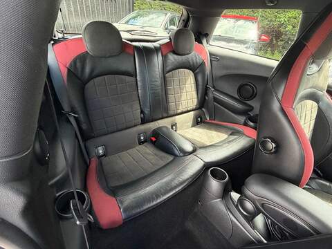 MINI Hatch 2.0 John Cooper Works Euro 6 (s/s) 3dr - U212