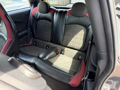 MINI Hatch 2.0 John Cooper Works Euro 6 (s/s) 3dr - U212