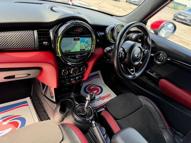 MINI Hatch 2.0 John Cooper Works Euro 6 (s/s) 3dr - U212