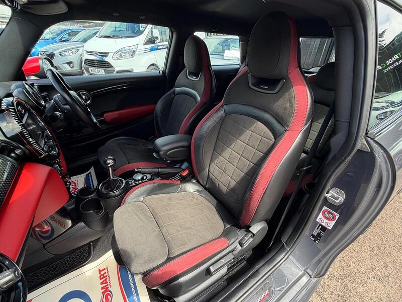 MINI Hatch 2.0 John Cooper Works Euro 6 (s/s) 3dr - U212
