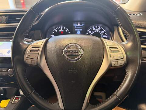 Nissan Qashqai 1.5 dCi N-Connecta 2WD Euro 6 (s/s) 5dr - U215