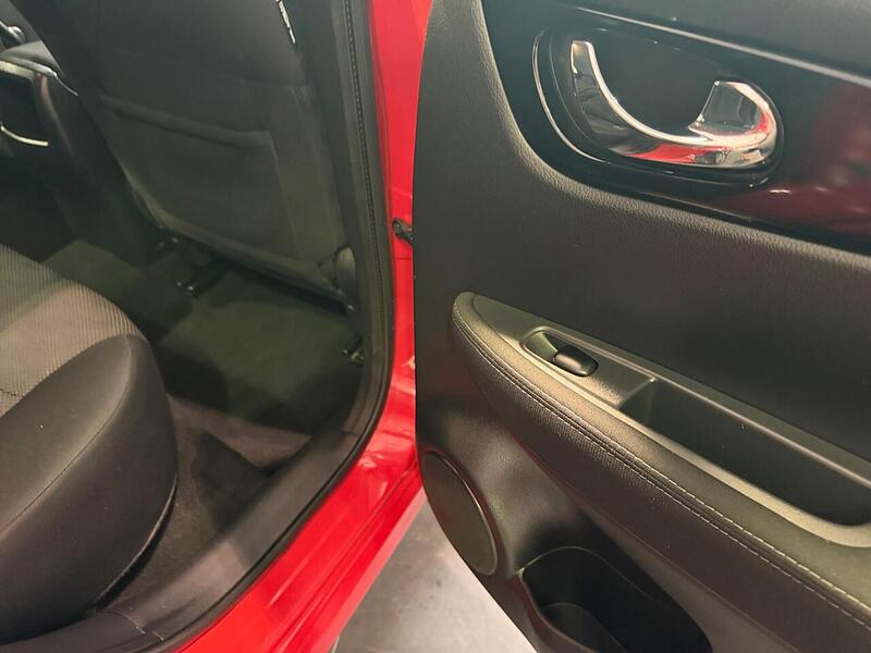 Nissan Qashqai 1.5 dCi N-Connecta 2WD Euro 6 (s/s) 5dr - U215
