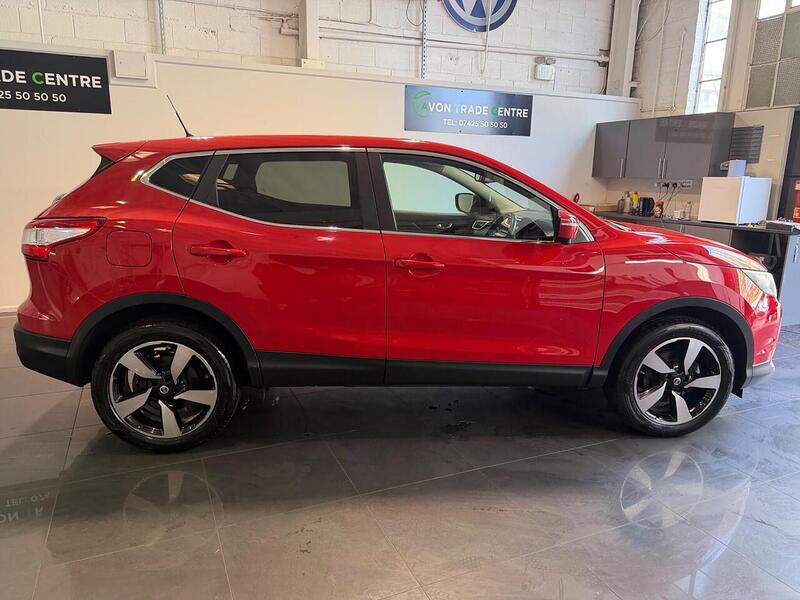 Nissan Qashqai 1.5 dCi N-Connecta 2WD Euro 6 (s/s) 5dr - U215